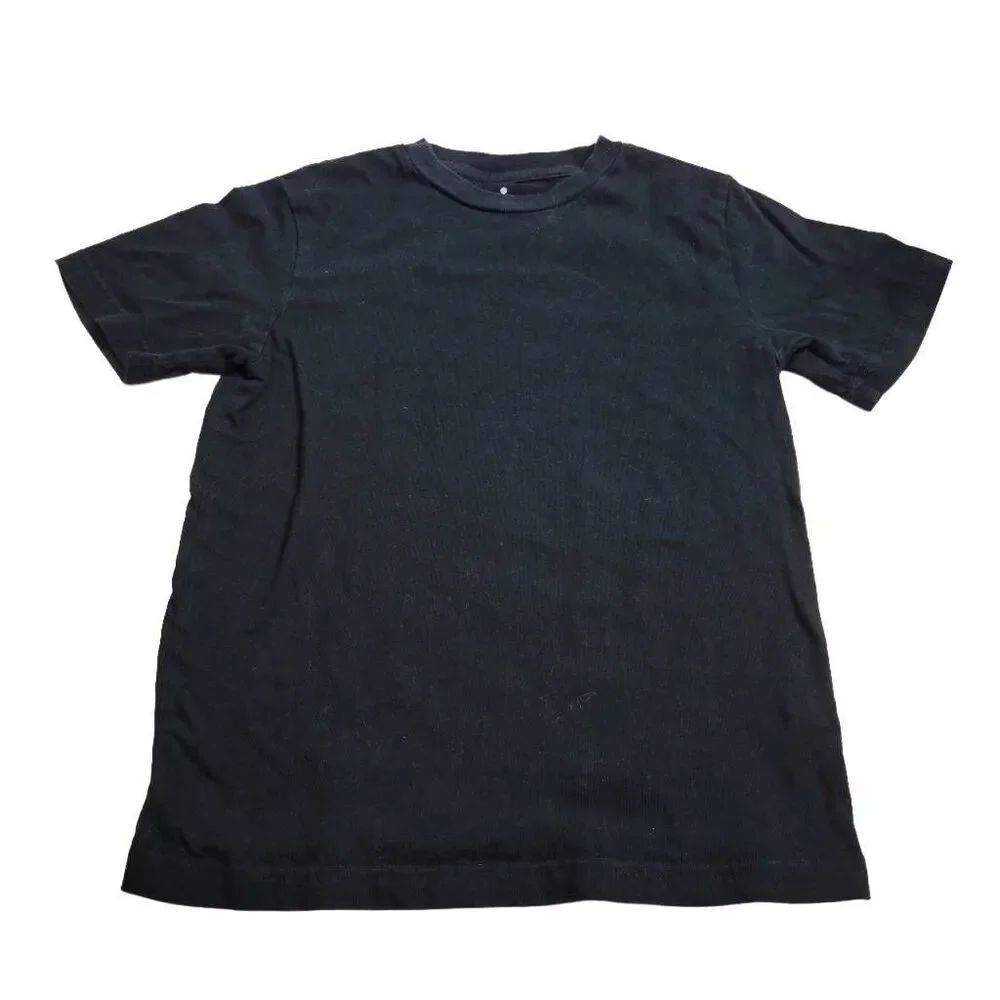 Circo black tshirt S6/7